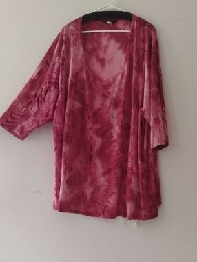 Zaffique Pink Red Top - Soft & Flowing